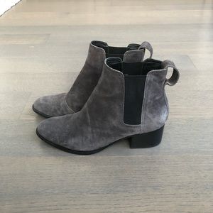 Rag and Bone Walker Suede Bootie 38